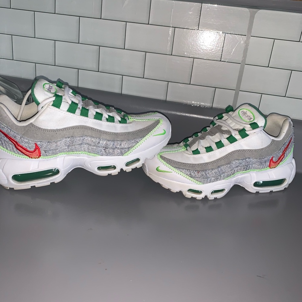 🔥Nike Air Max 95 White Classic Green Men's Size 6